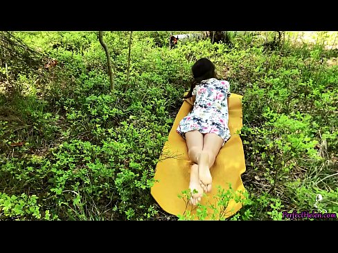 ❤️ Un străin de pe Tinder îmi masturbează păsărica și o fute cu pasiune în pădure ️ at ro.marketapp.top ❌️❤