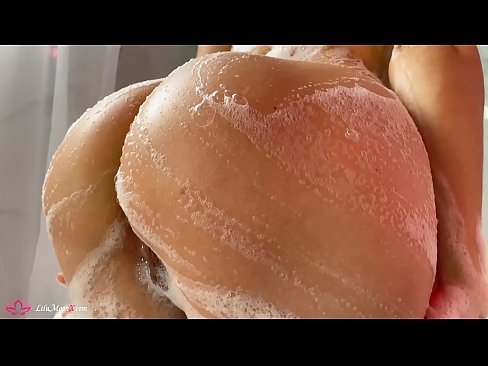 ❤️ Bruneta își masturbează păsărica cu un vibrator până la orgasm intens în duș ️   at ro.marketapp.top ❌️❤